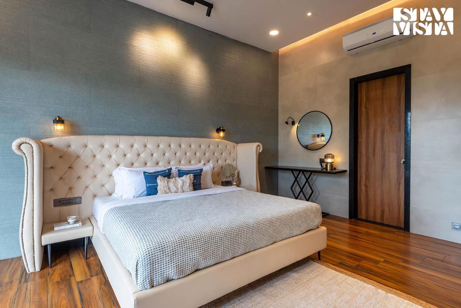Stayvista At La Nirvana With Pool, Music Speaker & Indoor-Outdoor Game Lonavla Exterior foto